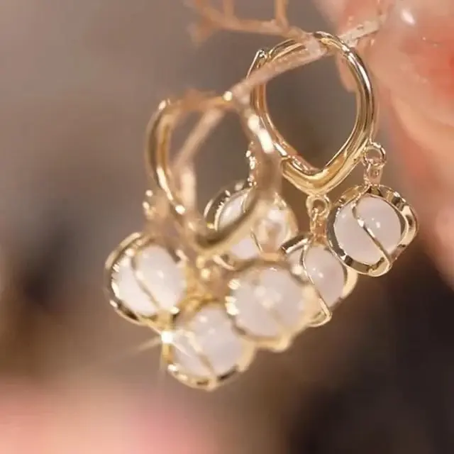 The-Pearly-Romance-Hoop-style-Earrings.webp