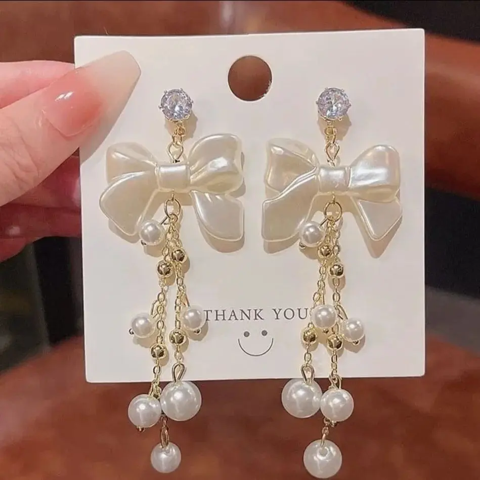 It’s Britney Babe! Earrings