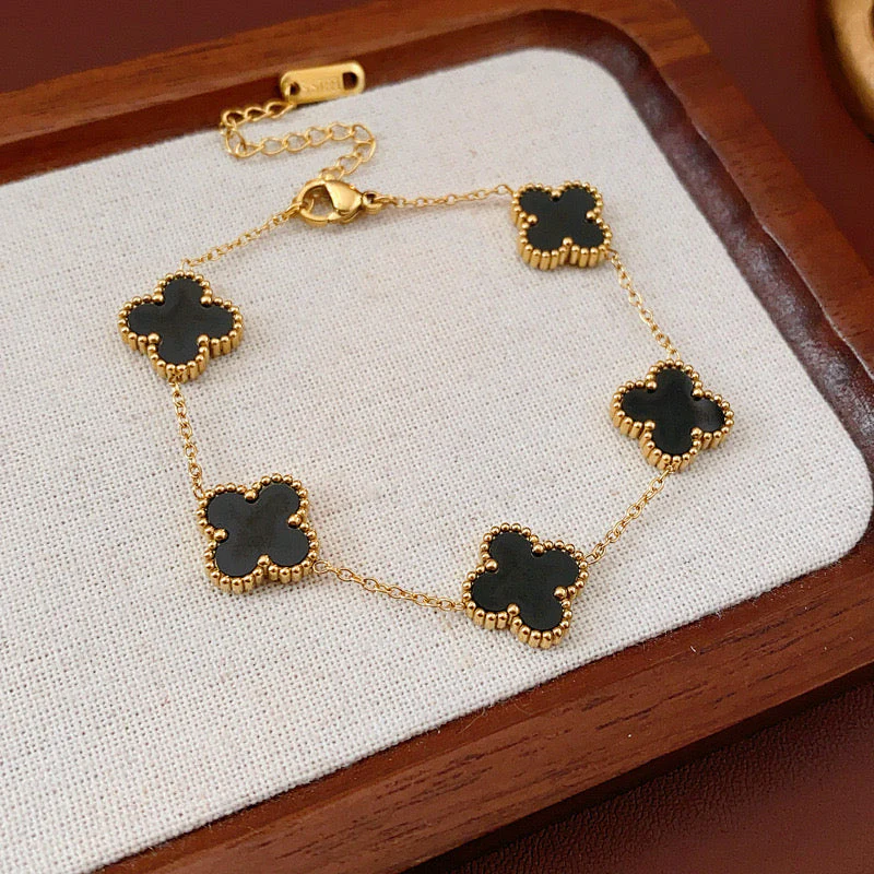 Viral Black Bracelet