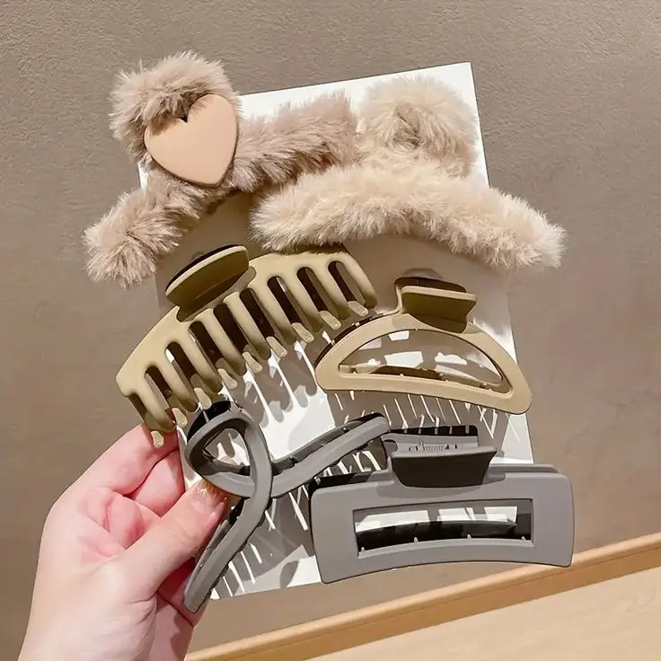 4 pcs Large hair matte claw