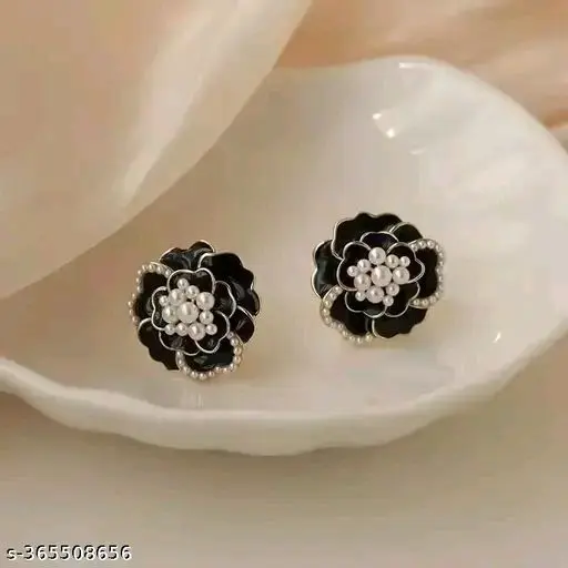black pearl rose 