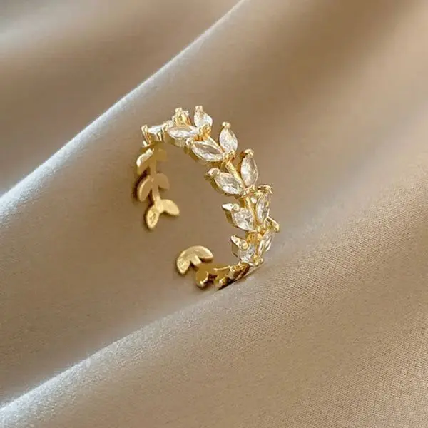 leaf around ring