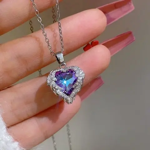 heart in silver necklace